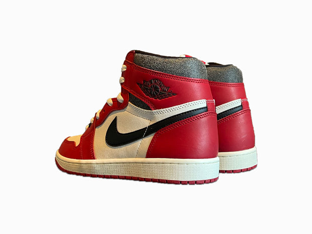 Air Jordan 1 Retro High OG Chicago Lost And Found